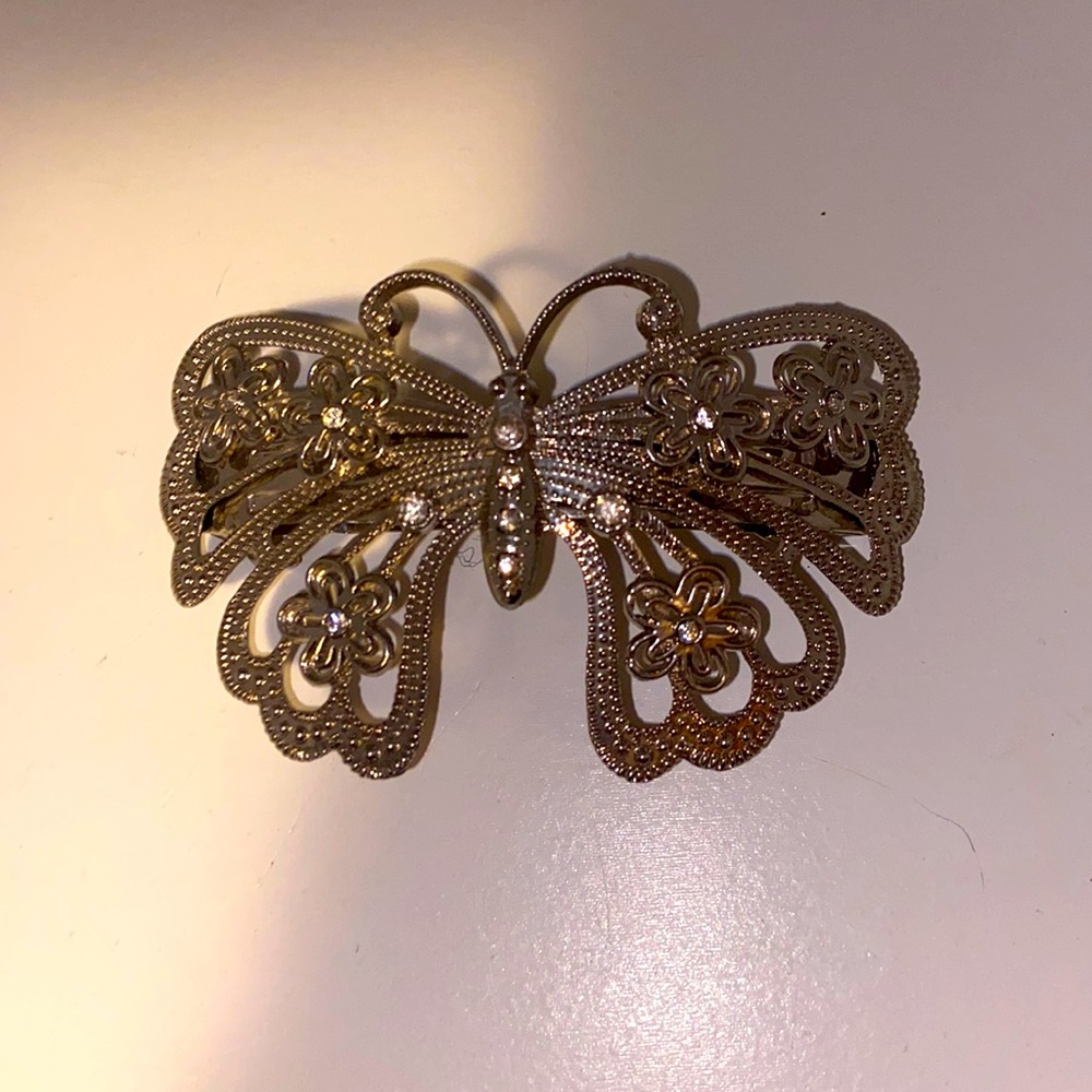 Never Worn Silver Butterfly Hair Barrette Accessory